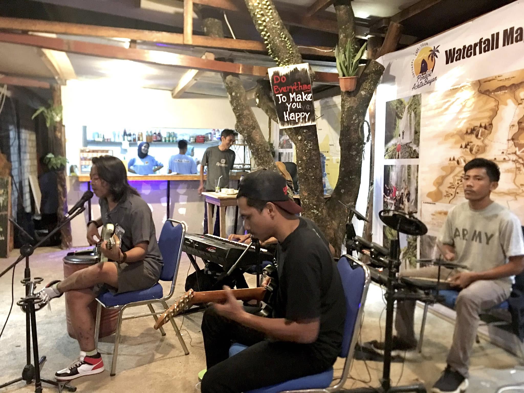 Bayan Weaving