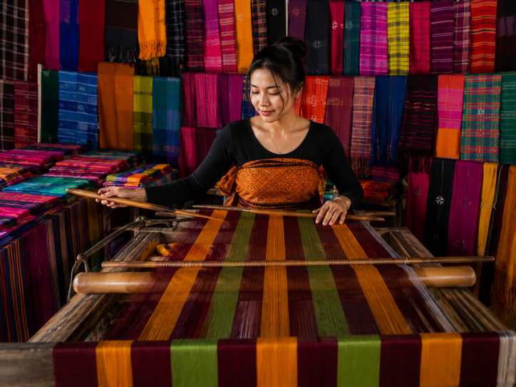 Bayan Weaving